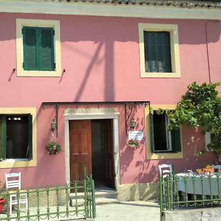 River House Maria Lefkímmi Exterior foto